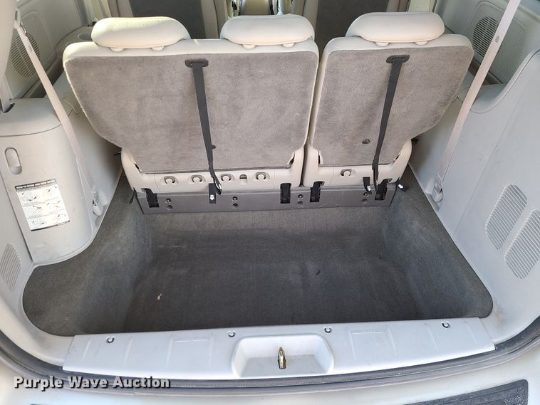 image for item JG9506 2006 Chrysler Town & Country Touring  van