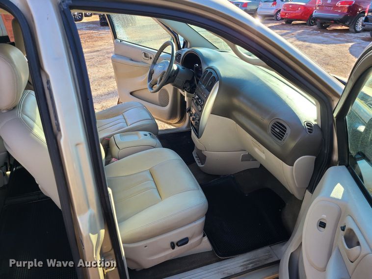image for item JG9506 2006 Chrysler Town & Country Touring  van