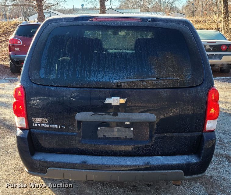 image for item JG9509 2007 Chevrolet Uplander LS  van