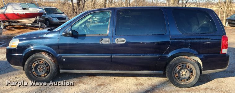 image for item JG9509 2007 Chevrolet Uplander LS  van