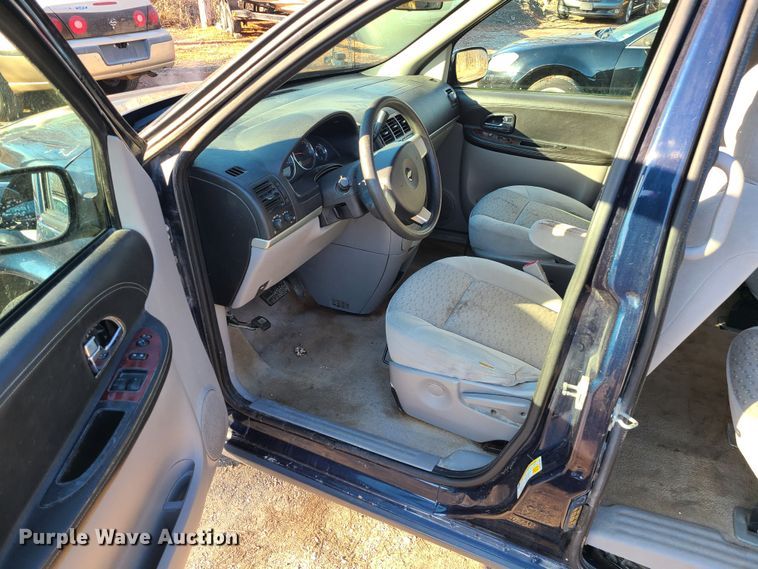 image for item JG9509 2007 Chevrolet Uplander LS  van