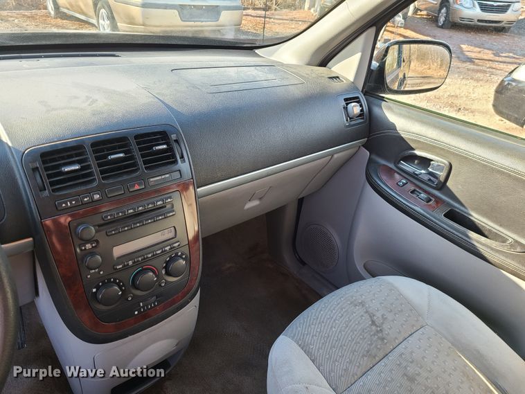 image for item JG9509 2007 Chevrolet Uplander LS  van