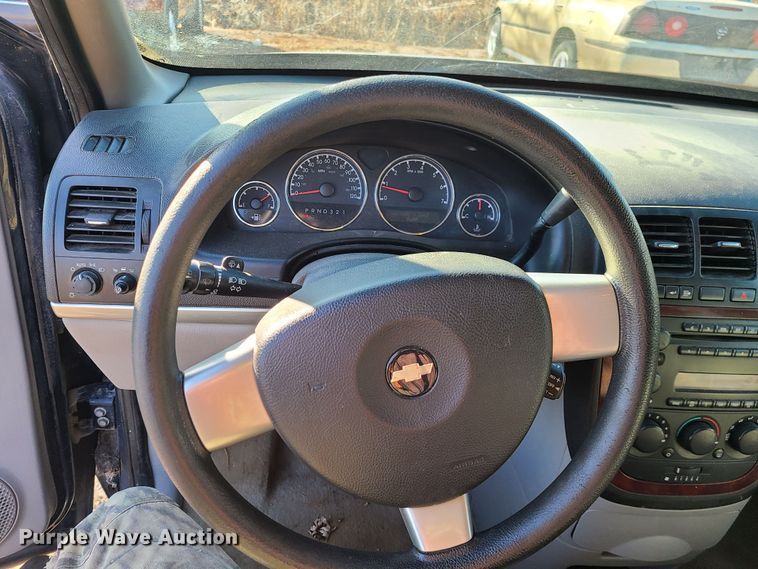 image for item JG9509 2007 Chevrolet Uplander LS  van