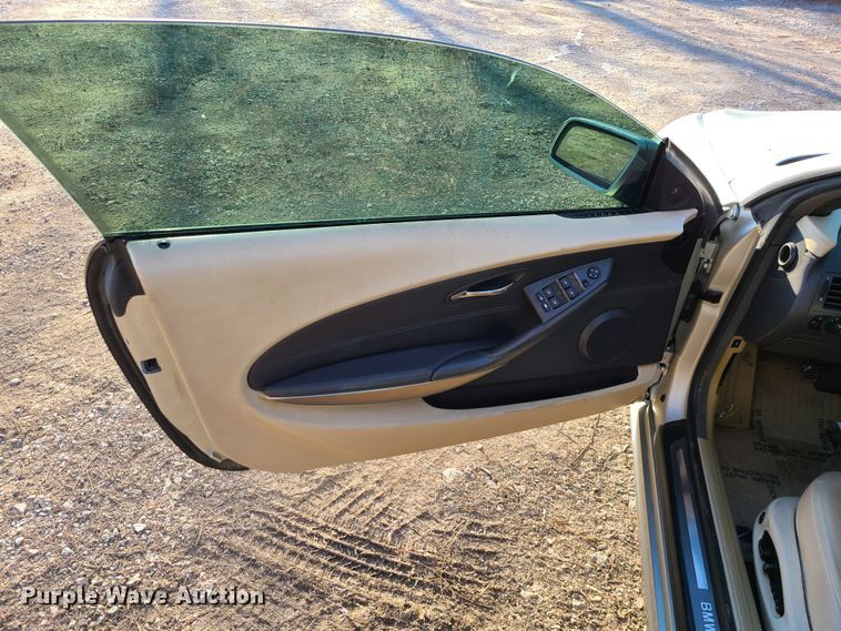 image for item JG9510 2004 BMW 645Ci  convertible