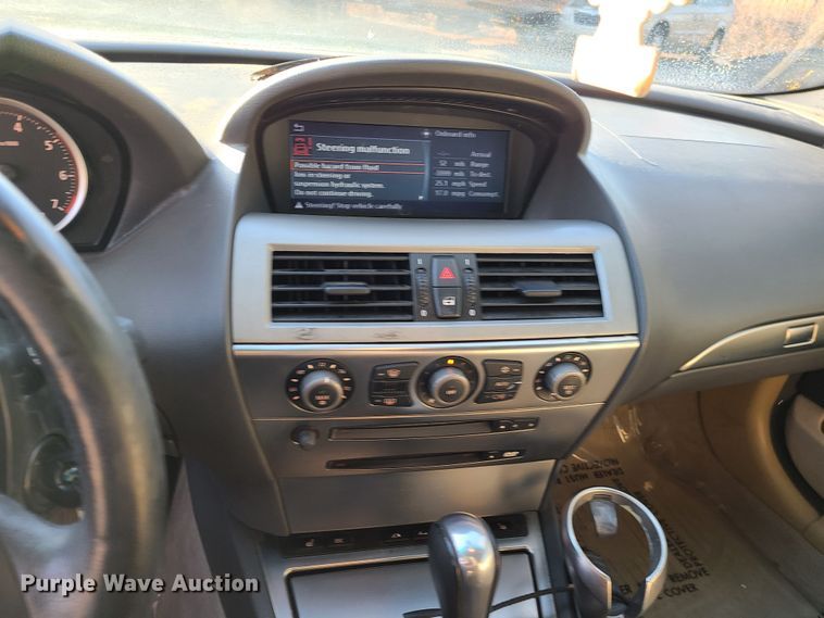 image for item JG9510 2004 BMW 645Ci  convertible