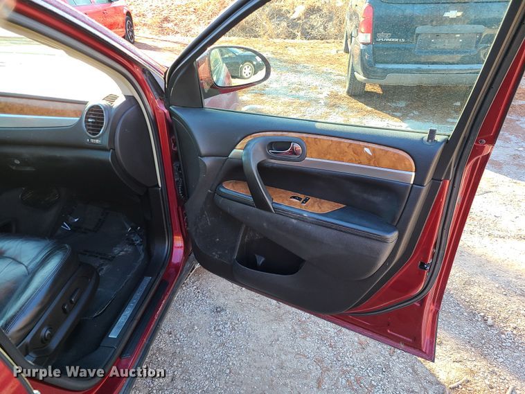 image for item JG9511 2010 Buick Enclave CXL  SUV