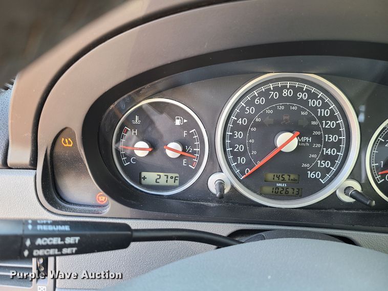 image for item JG9512 2005 Chrysler Crossfire  convertible