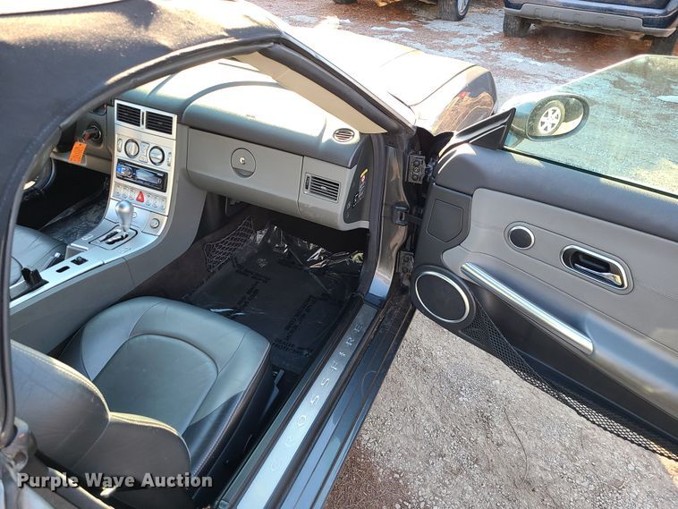 image for item JG9512 2005 Chrysler Crossfire  convertible