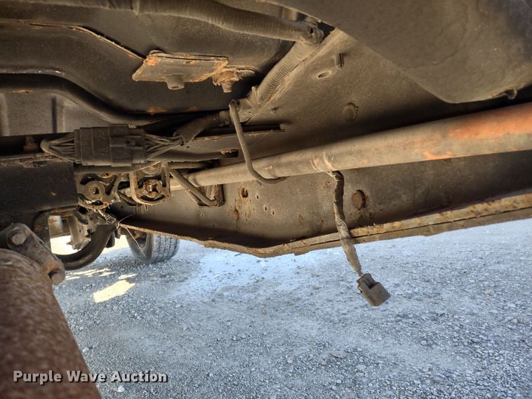 image for item JK9199 2015 Ford F450 Super Duty XLT  Crew Cab truck cab and chassis