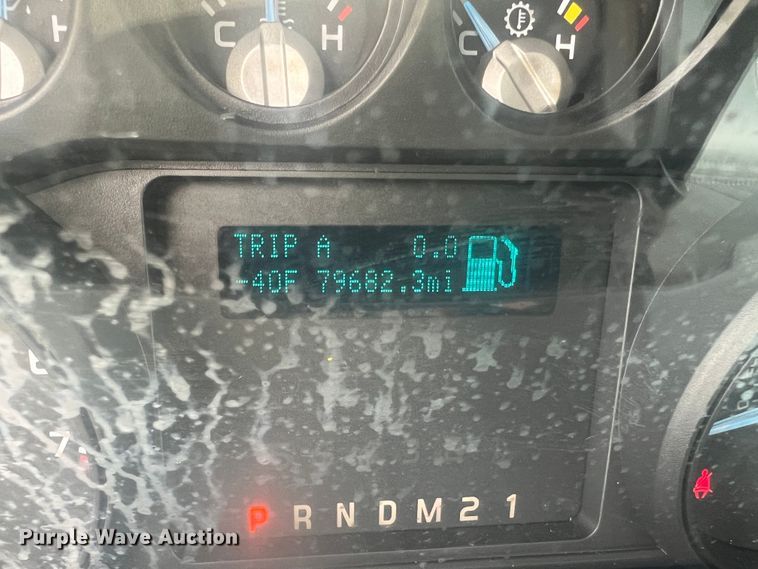 image for item JM9257 2013 Ford F350 Super Duty XL  pickup truck