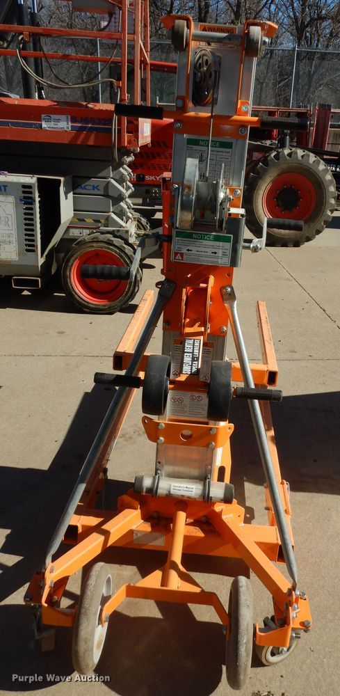 image for item JQ9769 Lift Smart Mini Pro MLM16  vertical lift