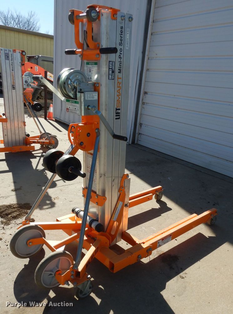 image for item JQ9770 Lift Smart Mini Pro MLM12  vertical lift