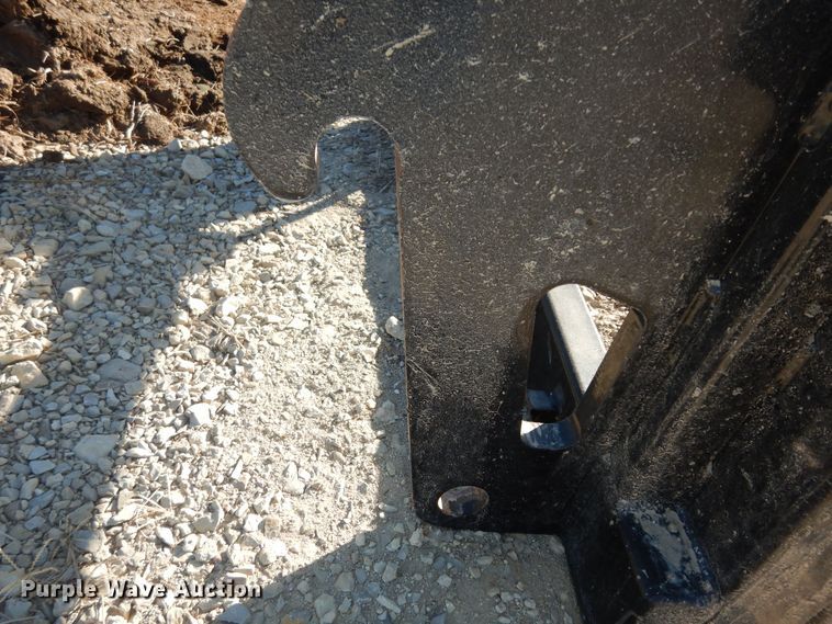 image for item JQ9773 MDS UniTach  quick attach