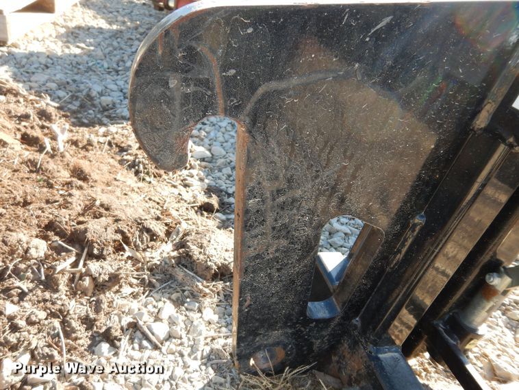 image for item JQ9773 MDS UniTach  quick attach