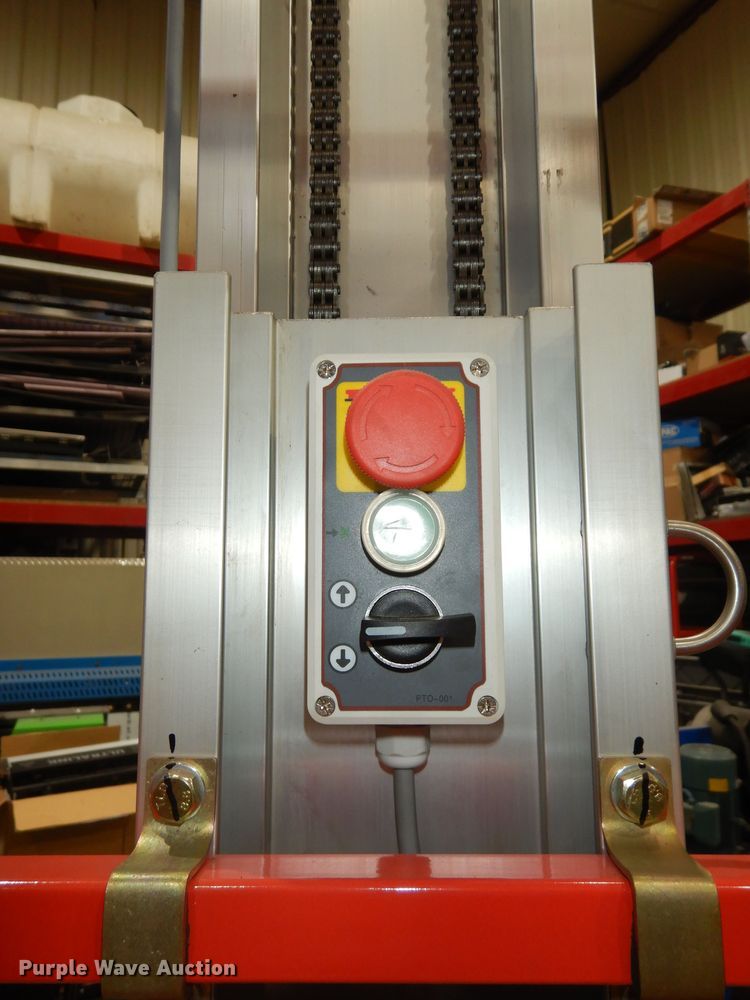 image for item JQ9808 Vertical lift