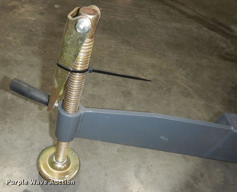 image for item JQ9808 Vertical lift