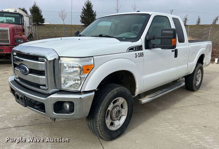 image for item JU9665 2016 Ford F250 Super Duty XLT  SuperCab pickup truck