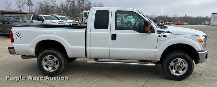 image for item JU9665 2016 Ford F250 Super Duty XLT  SuperCab pickup truck