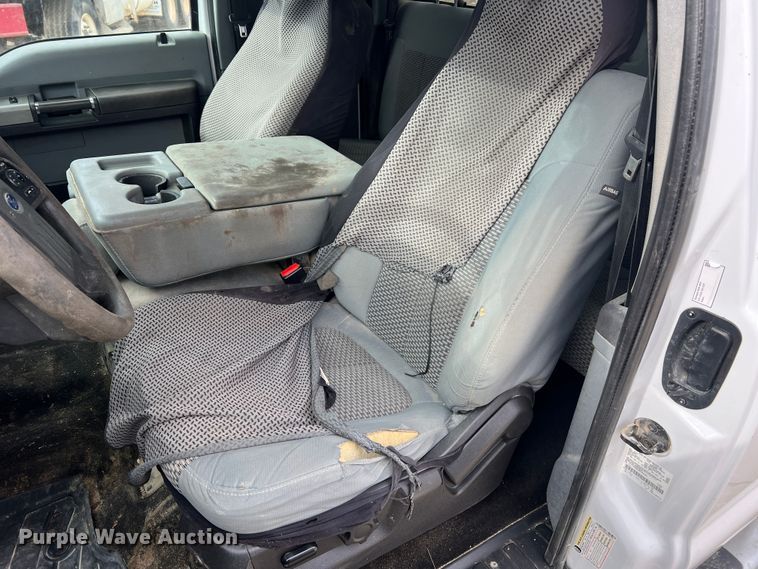 image for item JU9665 2016 Ford F250 Super Duty XLT  SuperCab pickup truck