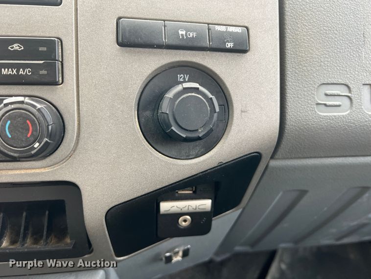 image for item JU9665 2016 Ford F250 Super Duty XLT  SuperCab pickup truck