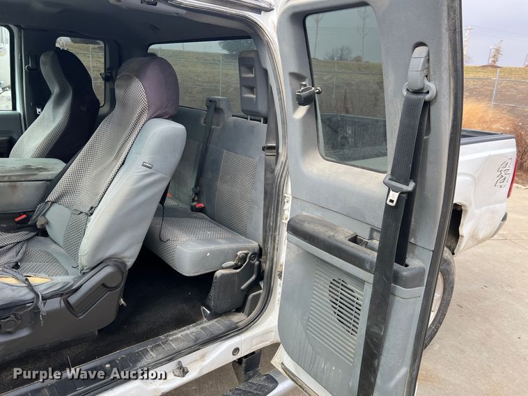 image for item JU9665 2016 Ford F250 Super Duty XLT  SuperCab pickup truck