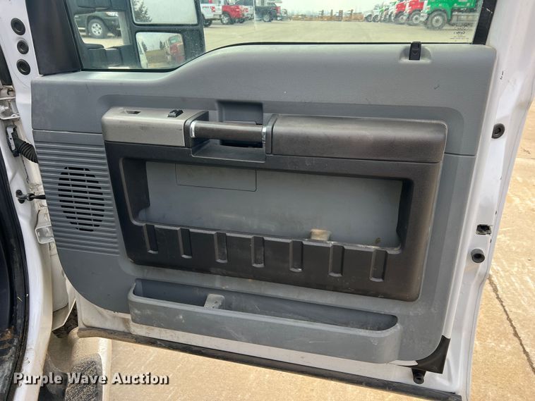 image for item JU9665 2016 Ford F250 Super Duty XLT  SuperCab pickup truck