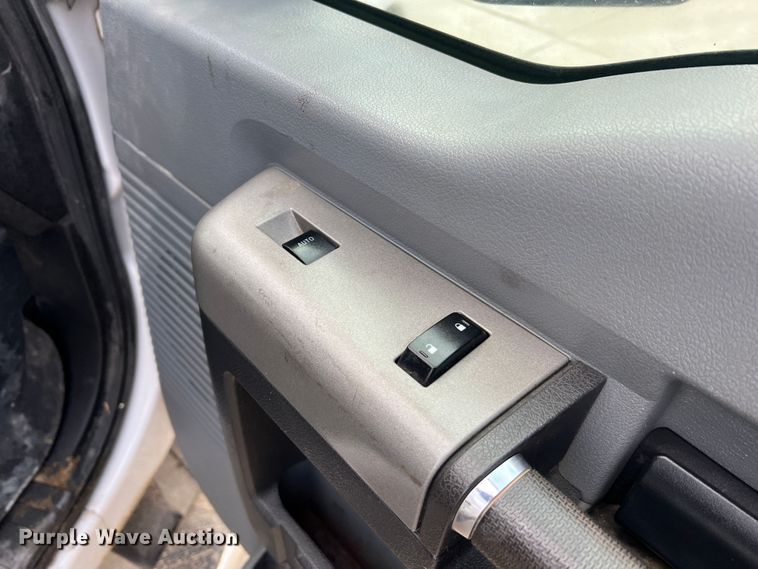 image for item JU9665 2016 Ford F250 Super Duty XLT  SuperCab pickup truck