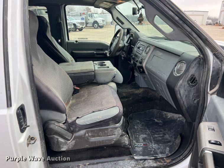 image for item JU9665 2016 Ford F250 Super Duty XLT  SuperCab pickup truck