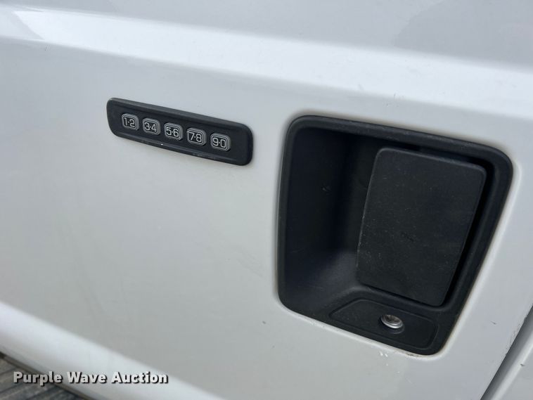 image for item JU9665 2016 Ford F250 Super Duty XLT  SuperCab pickup truck