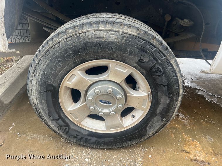 image for item JU9665 2016 Ford F250 Super Duty XLT  SuperCab pickup truck