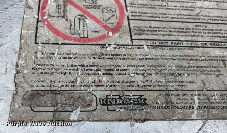 image for item JU9671 2001 Dodge Ram 3500 SLT Laramie  flatbed pickup truck