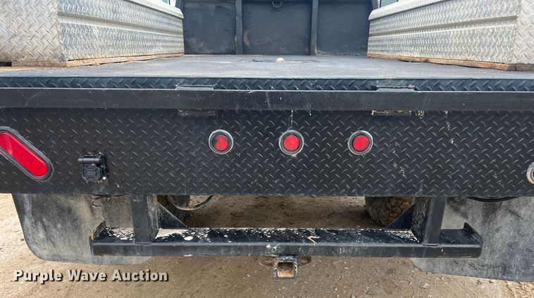 image for item JU9671 2001 Dodge Ram 3500 SLT Laramie  flatbed pickup truck