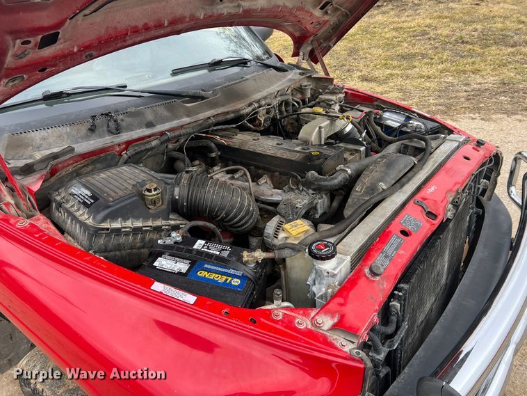 image for item JU9671 2001 Dodge Ram 3500 SLT Laramie  flatbed pickup truck