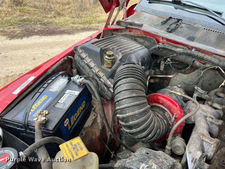 image for item JU9671 2001 Dodge Ram 3500 SLT Laramie  flatbed pickup truck