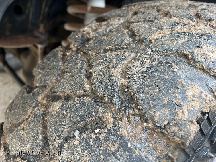 image for item JU9671 2001 Dodge Ram 3500 SLT Laramie  flatbed pickup truck