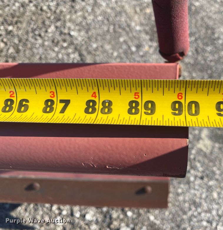 image for item JW9186 2005 Ford F250 Super Duty  utility bed pickup truck