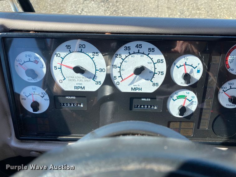 image for item JW9190 2013 International PB305  school bus