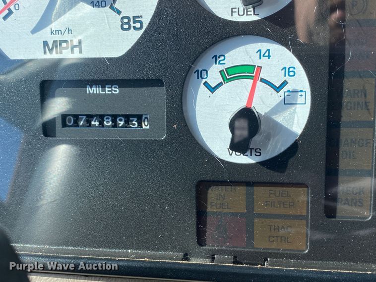 image for item JW9190 2013 International PB305  school bus