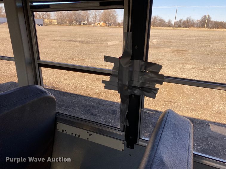 image for item JW9190 2013 International PB305  school bus