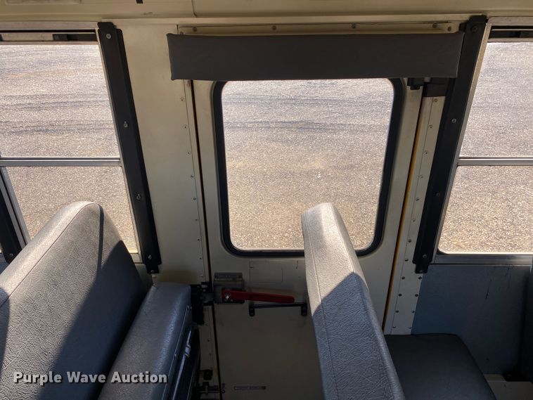 image for item JW9190 2013 International PB305  school bus