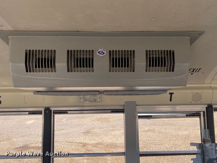 image for item JW9190 2013 International PB305  school bus