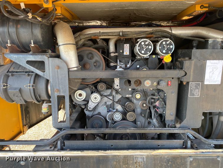 image for item JW9190 2013 International PB305  school bus