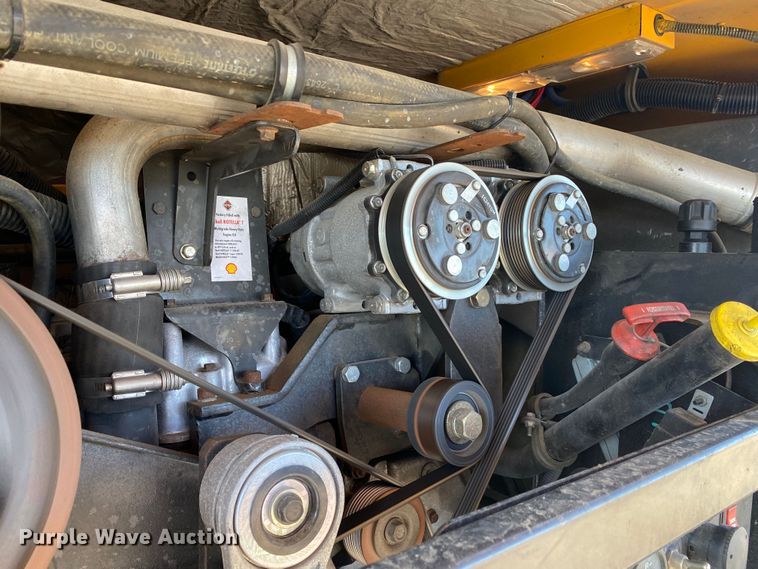 image for item JW9190 2013 International PB305  school bus