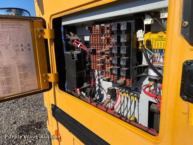 image for item JW9190 2013 International PB305  school bus