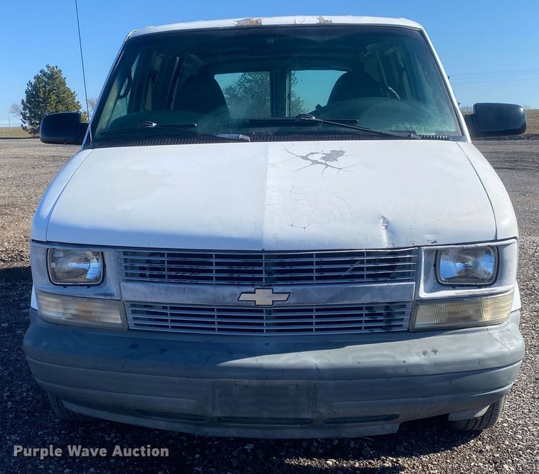image for item JW9191 1998 Chevrolet Astro  van