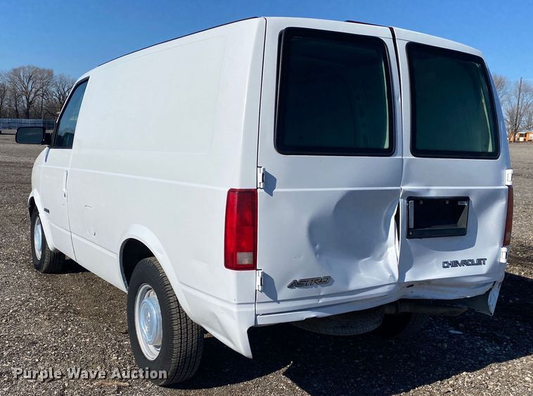 image for item JW9191 1998 Chevrolet Astro  van