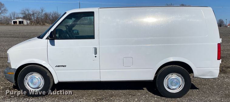 image for item JW9191 1998 Chevrolet Astro  van