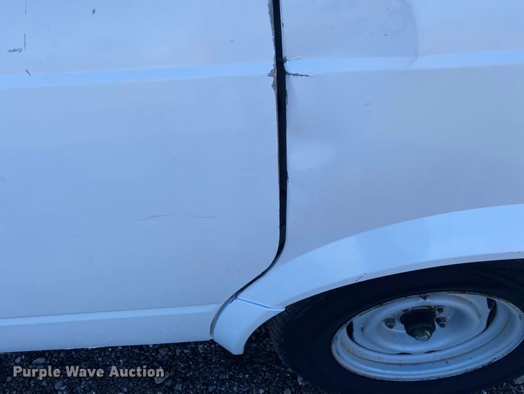 image for item JW9191 1998 Chevrolet Astro  van