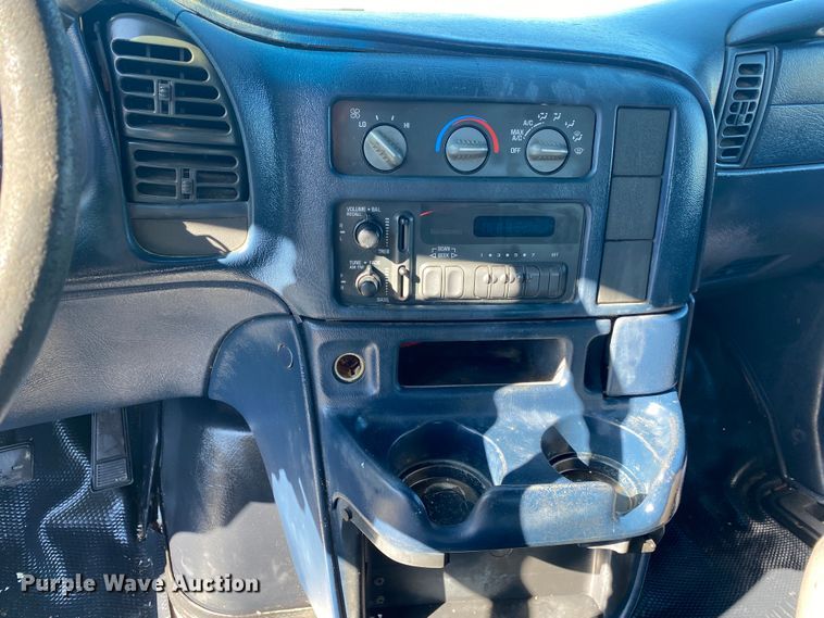 image for item JW9191 1998 Chevrolet Astro  van