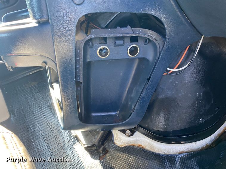 image for item JW9191 1998 Chevrolet Astro  van